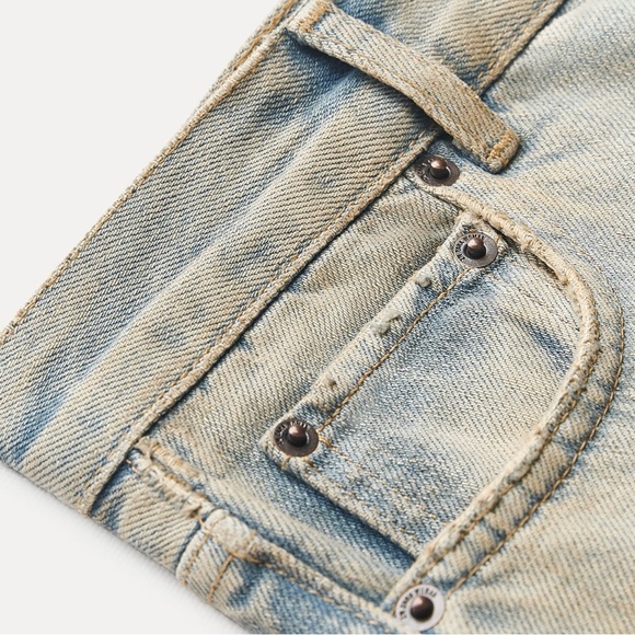 SOLD OUT 🌟 Zara Relaxed Boyfriend Jeans - Picture 2 of 3